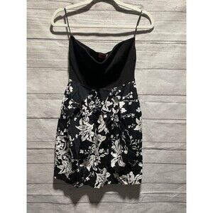 Ruby Rox Size 5 black white cocktail dress